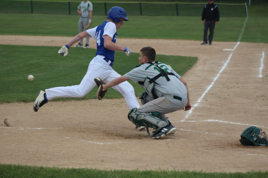 Panthers blank Pioneers to move on to baseball quarters The County