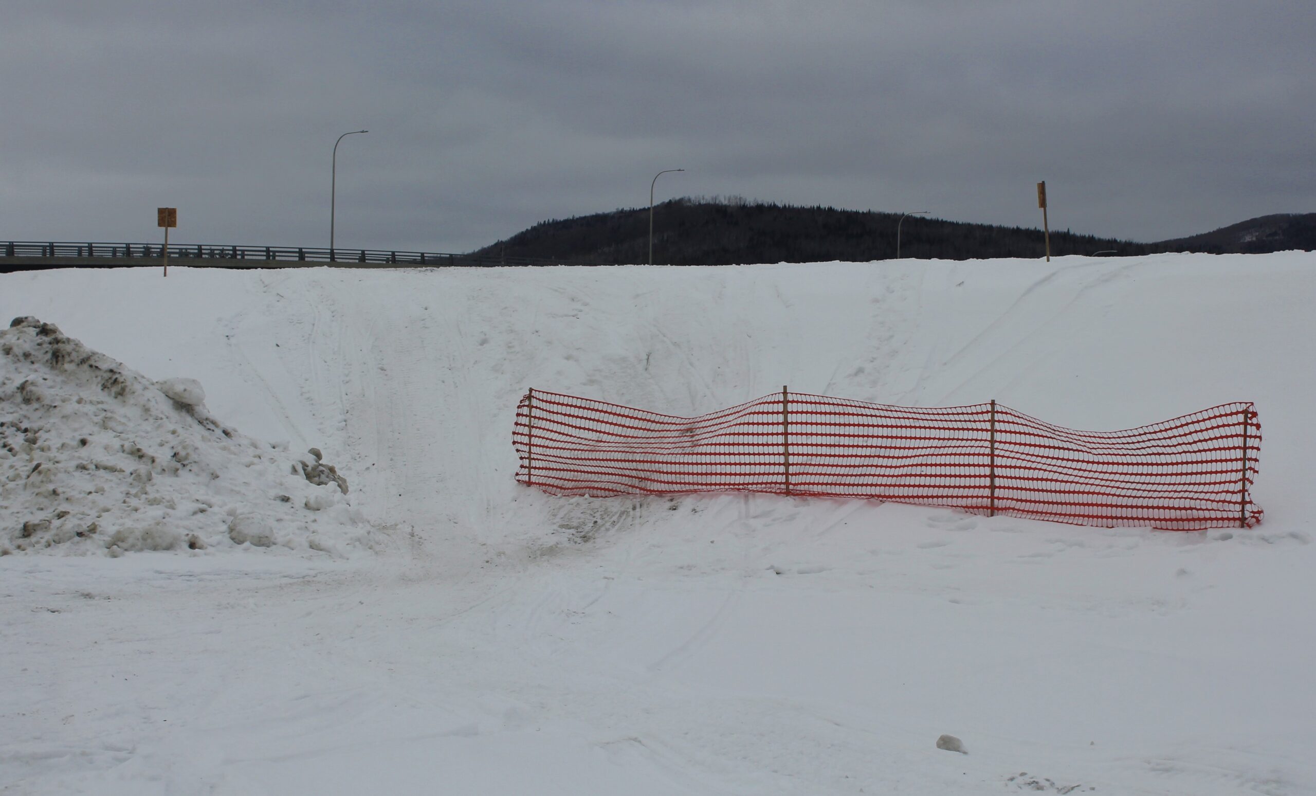Fort Kent property owner barricades snowmobile trail, preventing access