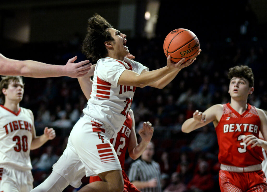 Fort Fairfield boys dispatch Dexter in C North quarterfinal - The