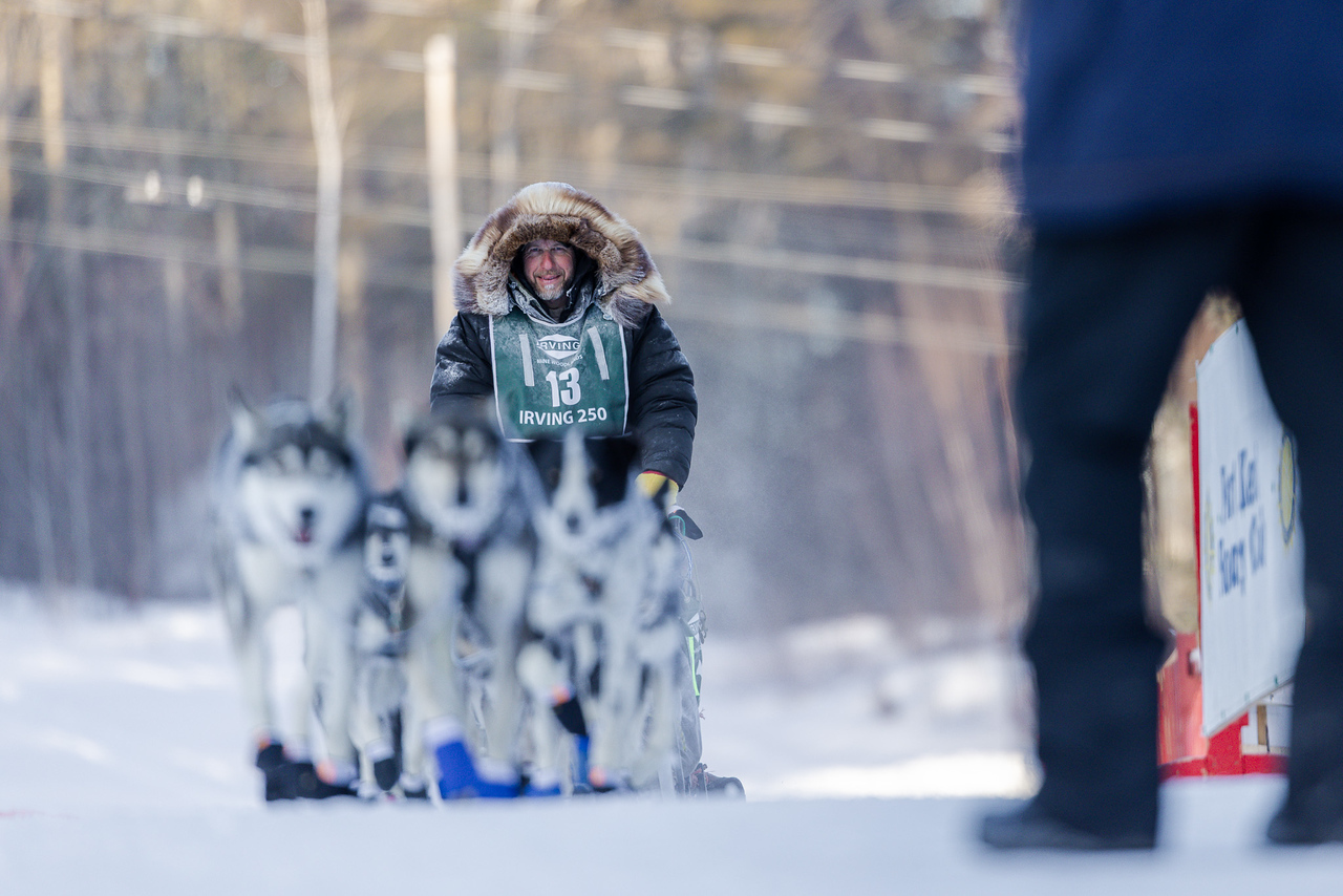 Minnesota man wins Can-Am 250 sled dog race