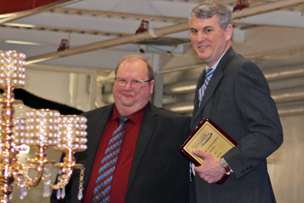 Longtime sportscaster earns lifetime achievement nod